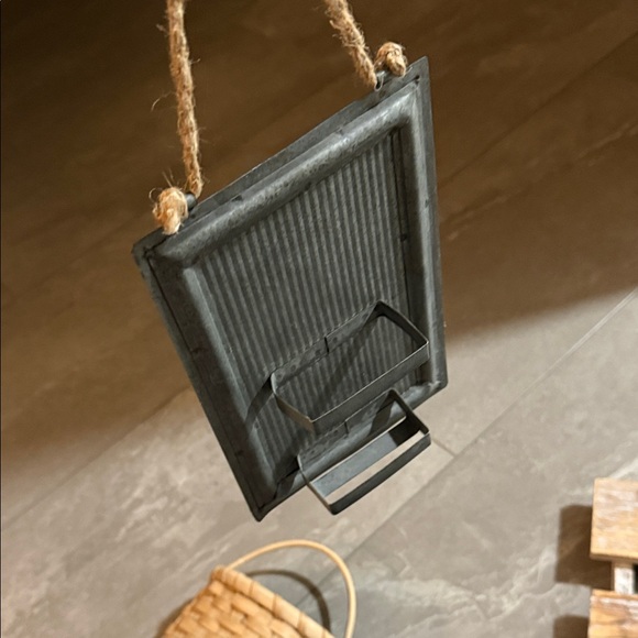 Rustic home decor bundle! - Picture 2 of 6